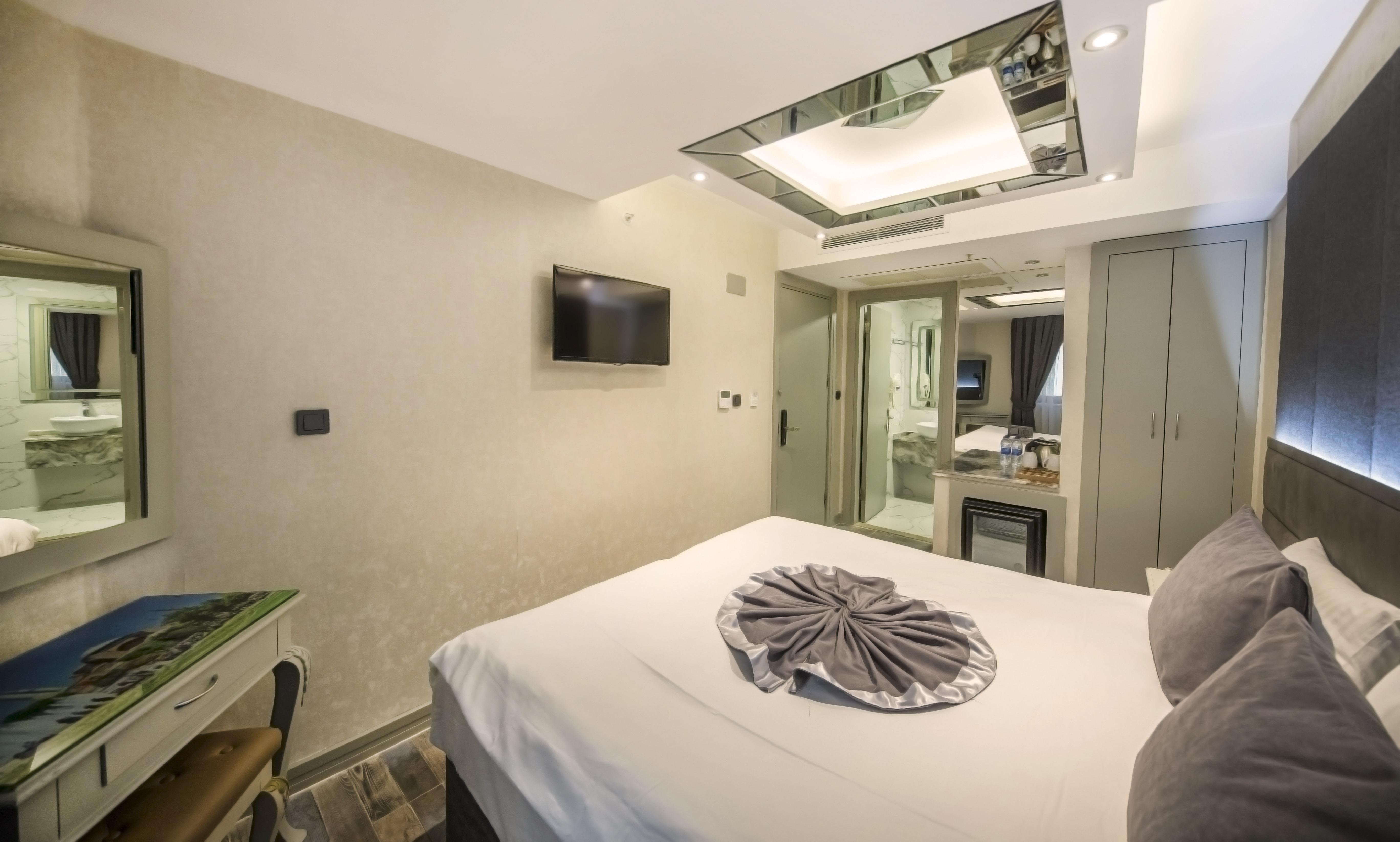 Parmada Hotel Istanbul Exterior photo